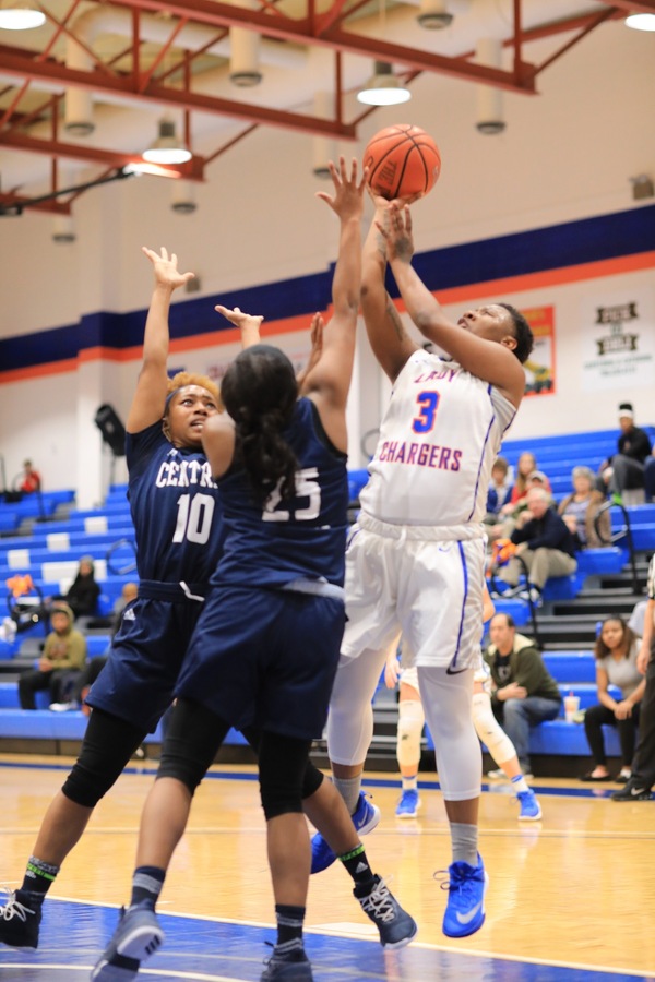Lady Chargers roll to huge win over Central Georgia